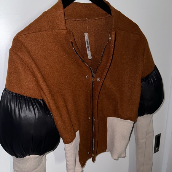 Color Block Puff Jacket - Picture 3 of 8